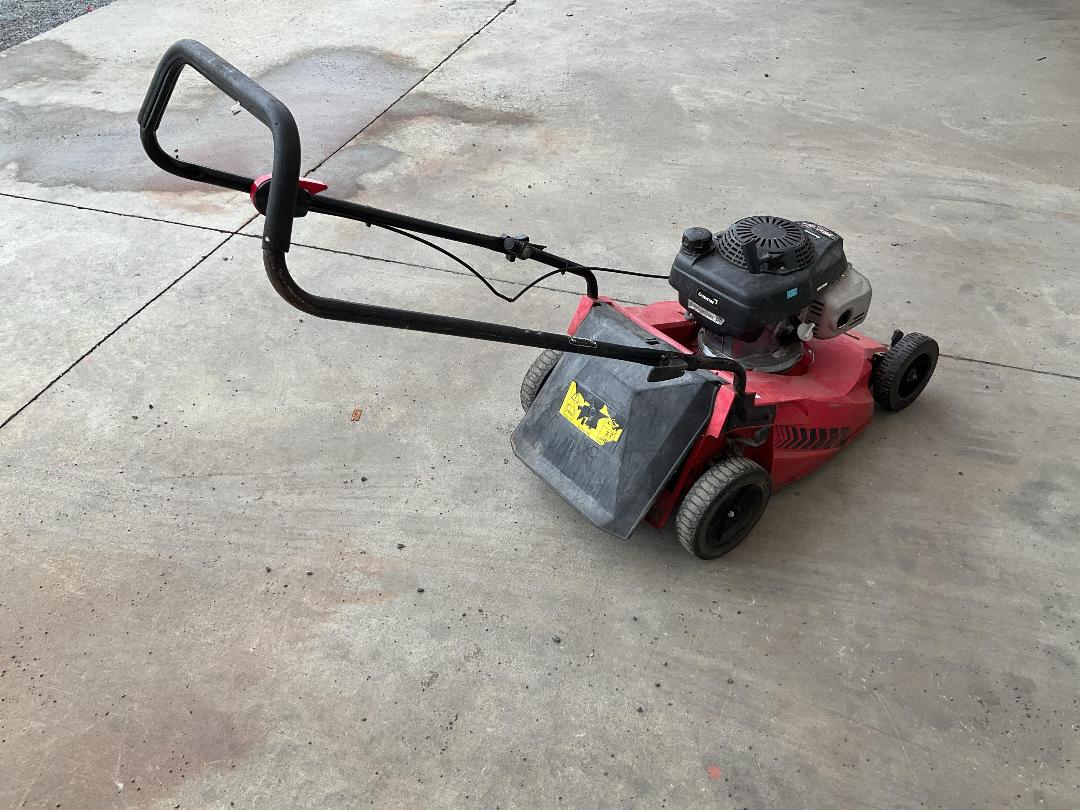 Photo '4' of Castel Garden Lawn Mower Lawnmower