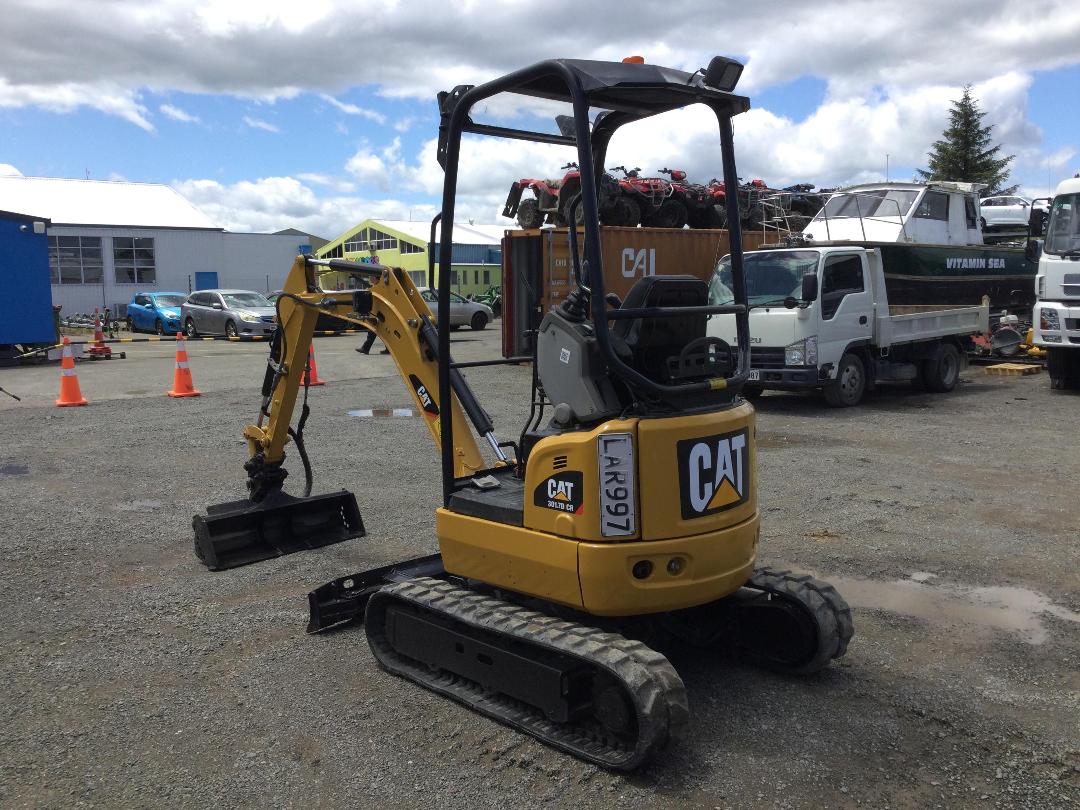 Photo '6' of Caterpillar 301.7 D Excavator