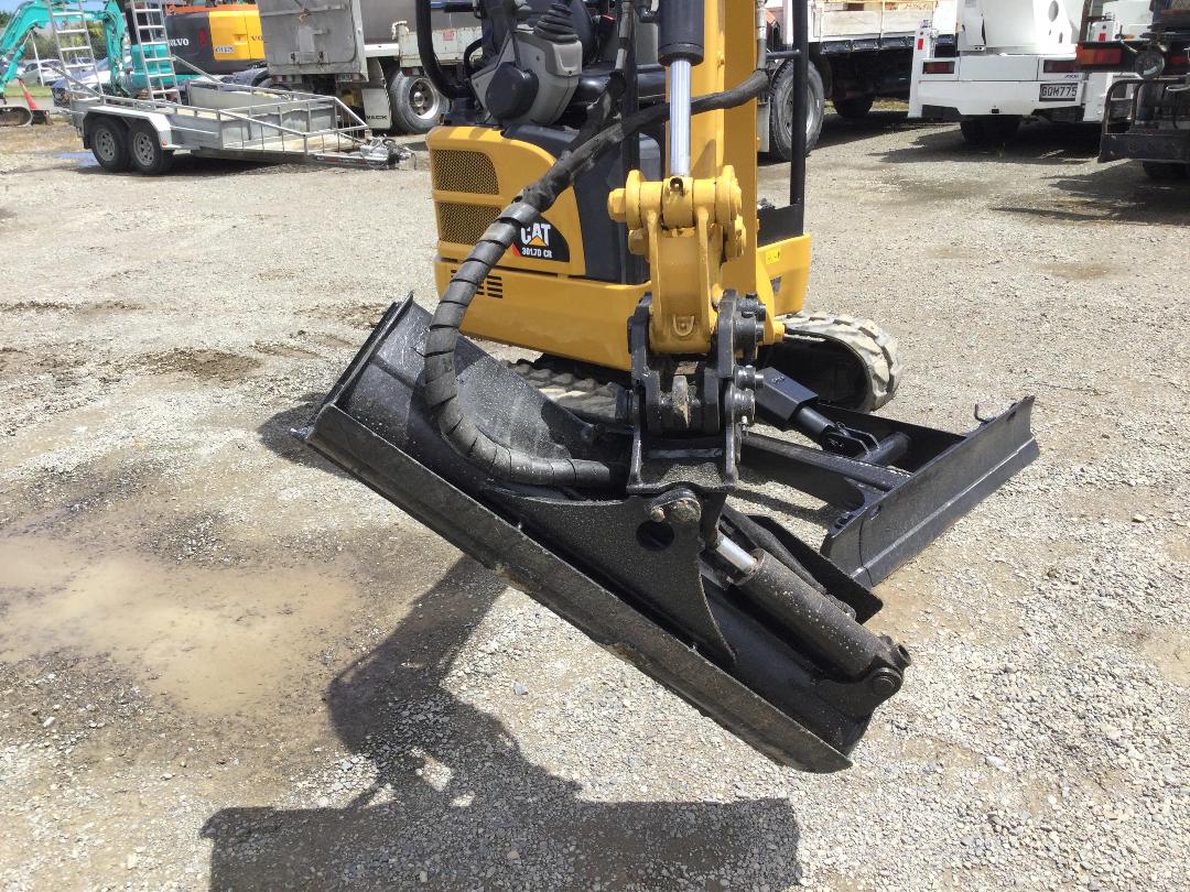 Photo '23' of Caterpillar 301.7 D Excavator