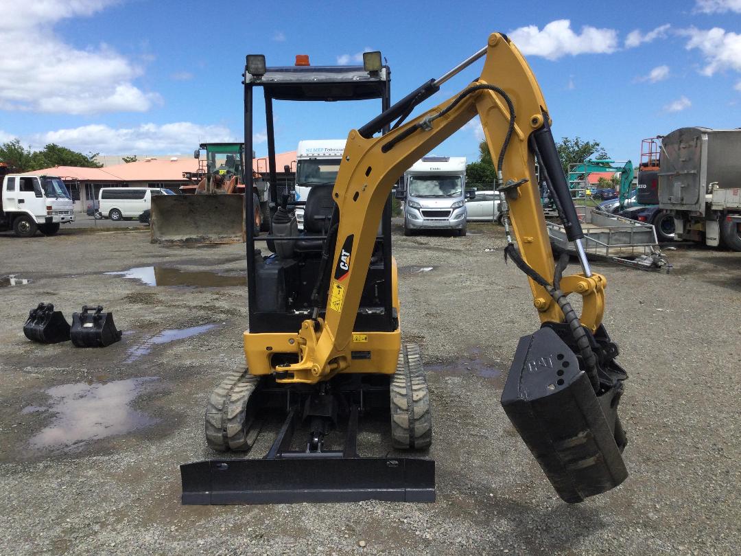 Photo '30' of Caterpillar 301.7 D Excavator