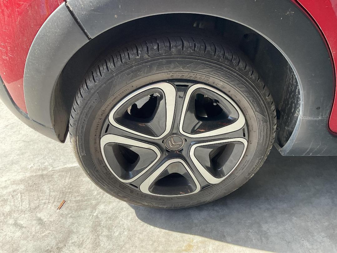 Photo '9' of Citroen C3 Feel