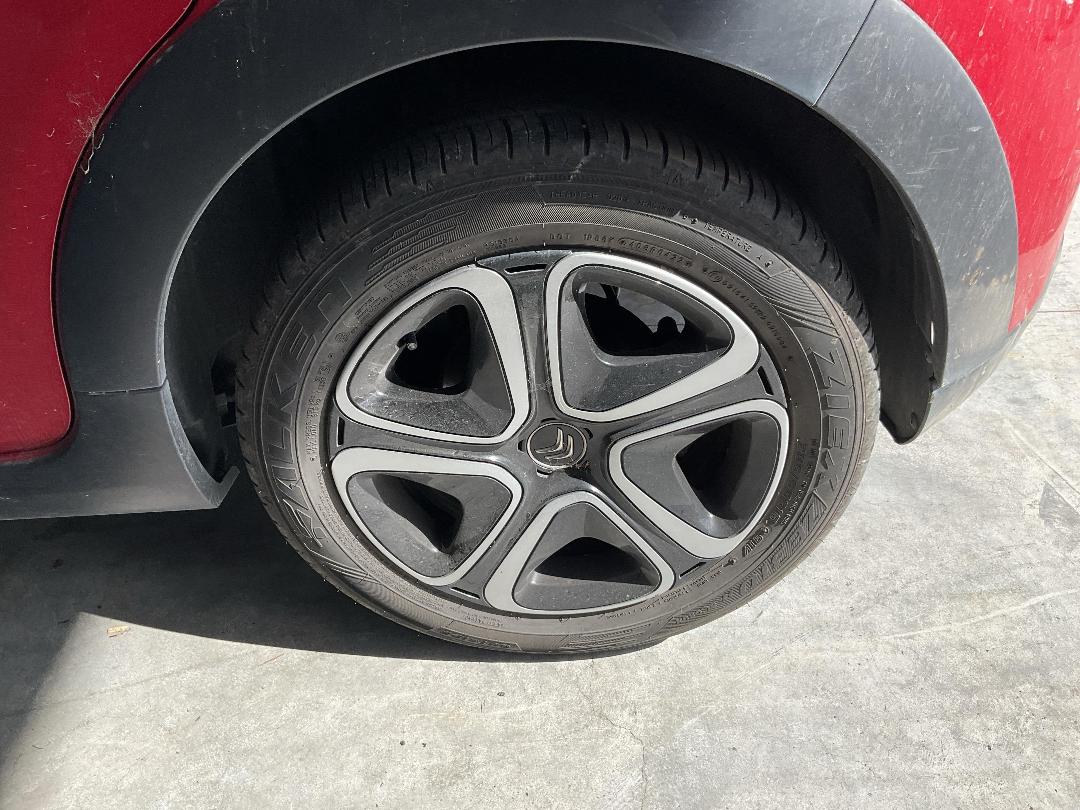 Photo '12' of Citroen C3 Feel