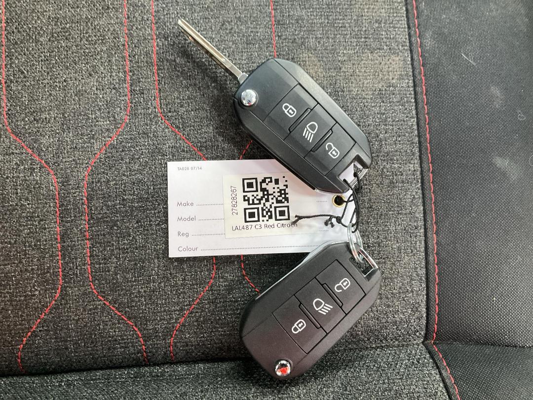 Photo '24' of Citroen C3 Feel