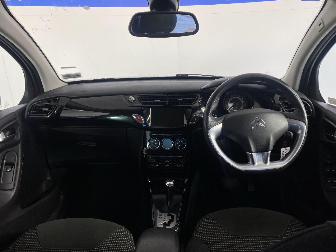 Photo '17' of Citroen C3 Photo '17' of Citroen C3