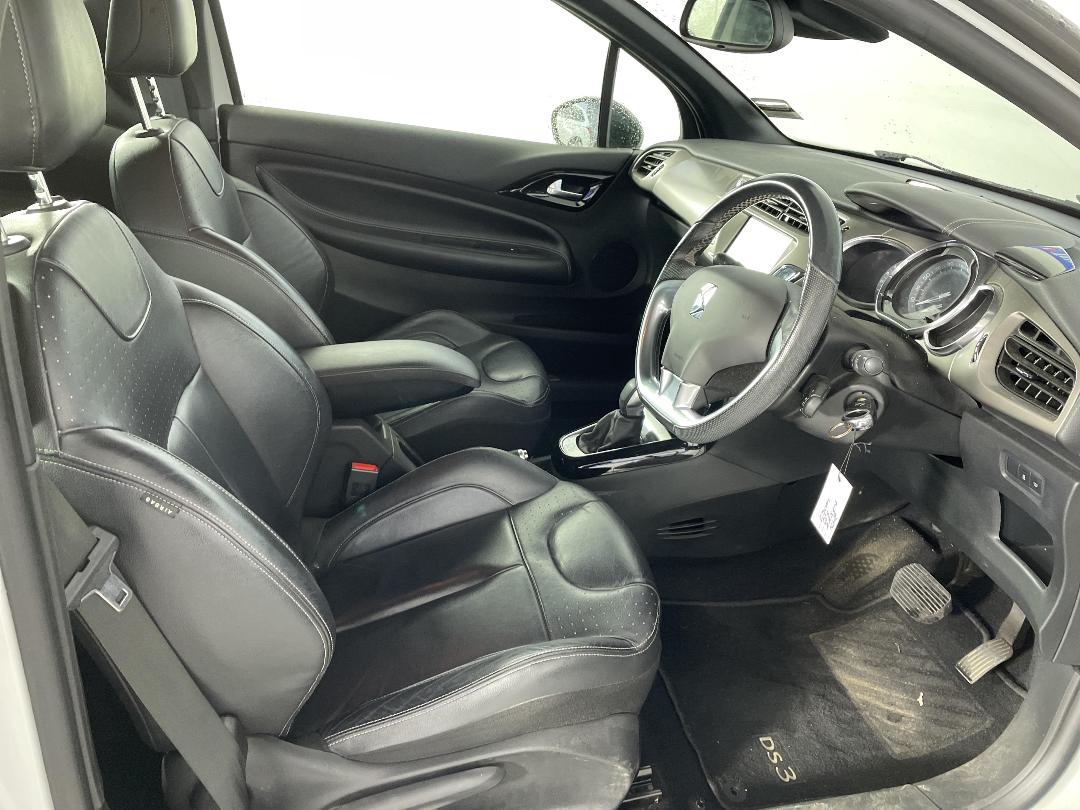 Photo '16' of Citroen DS3