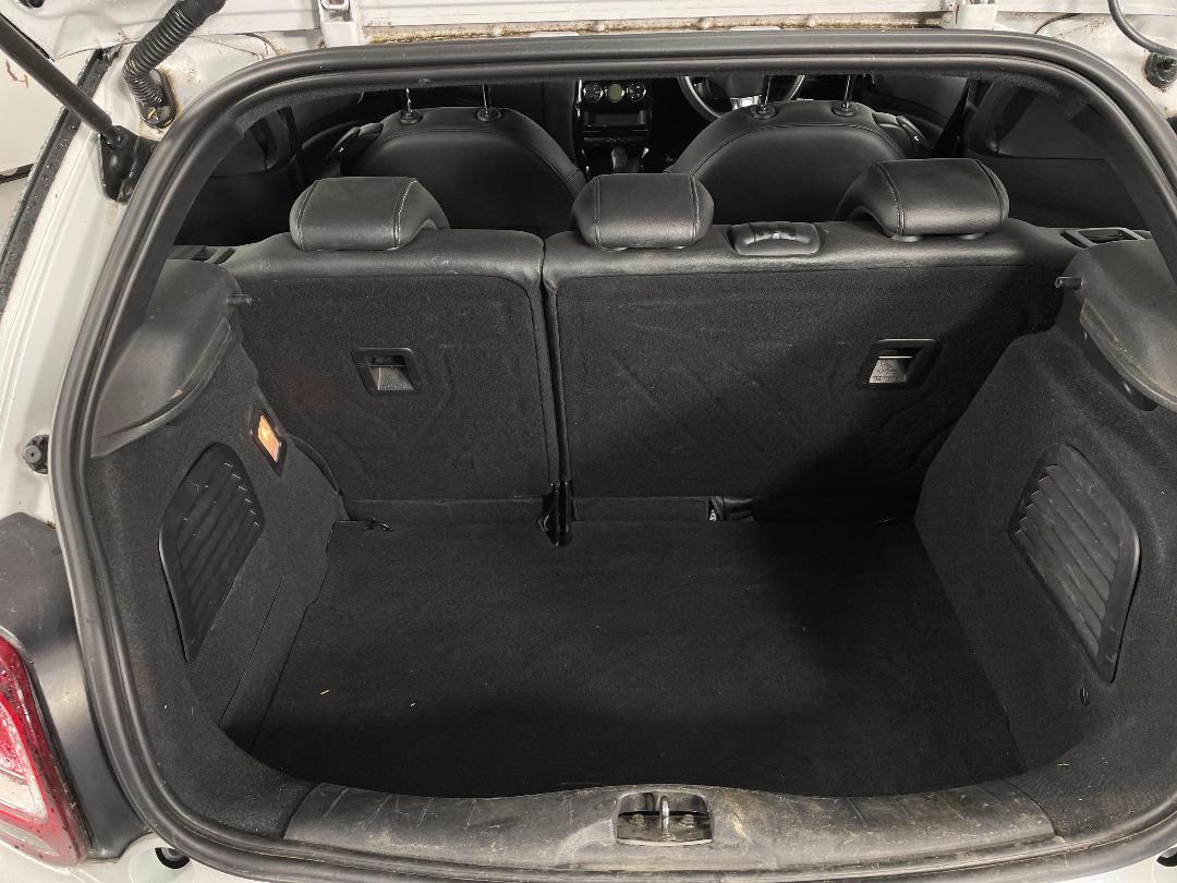 Photo '14' of Citroen DS3