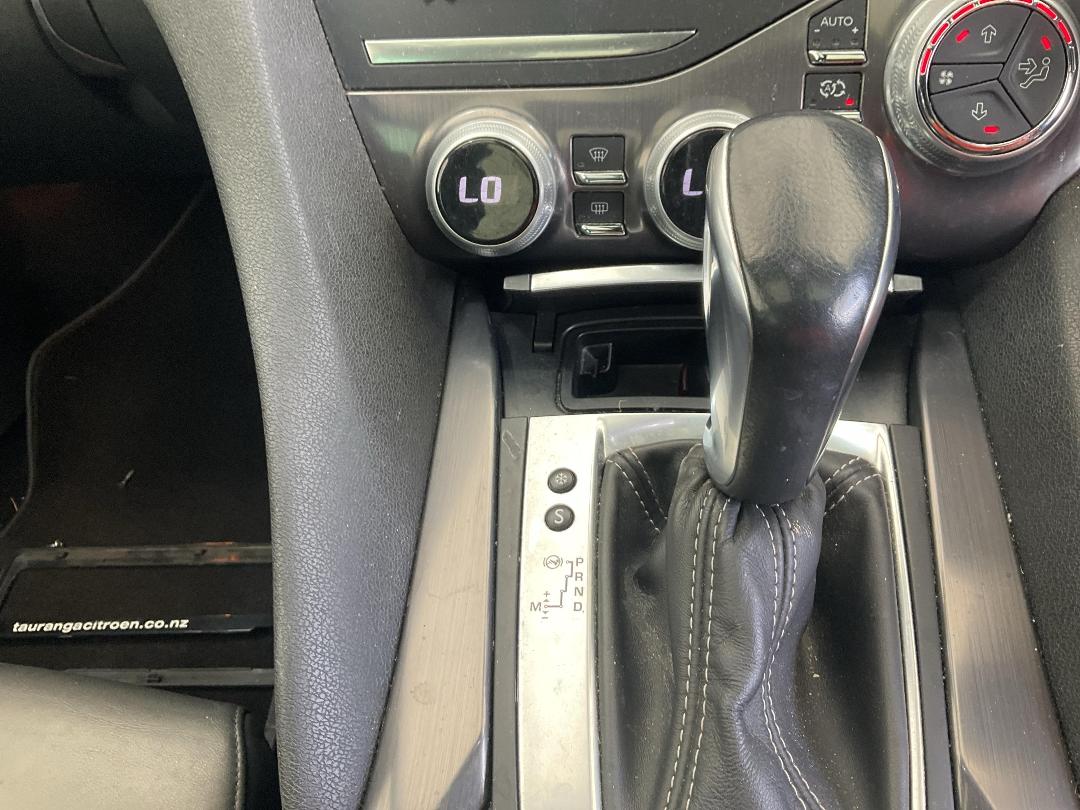 Photo '12' of Citroen DS5 Sport Bluehdi 180