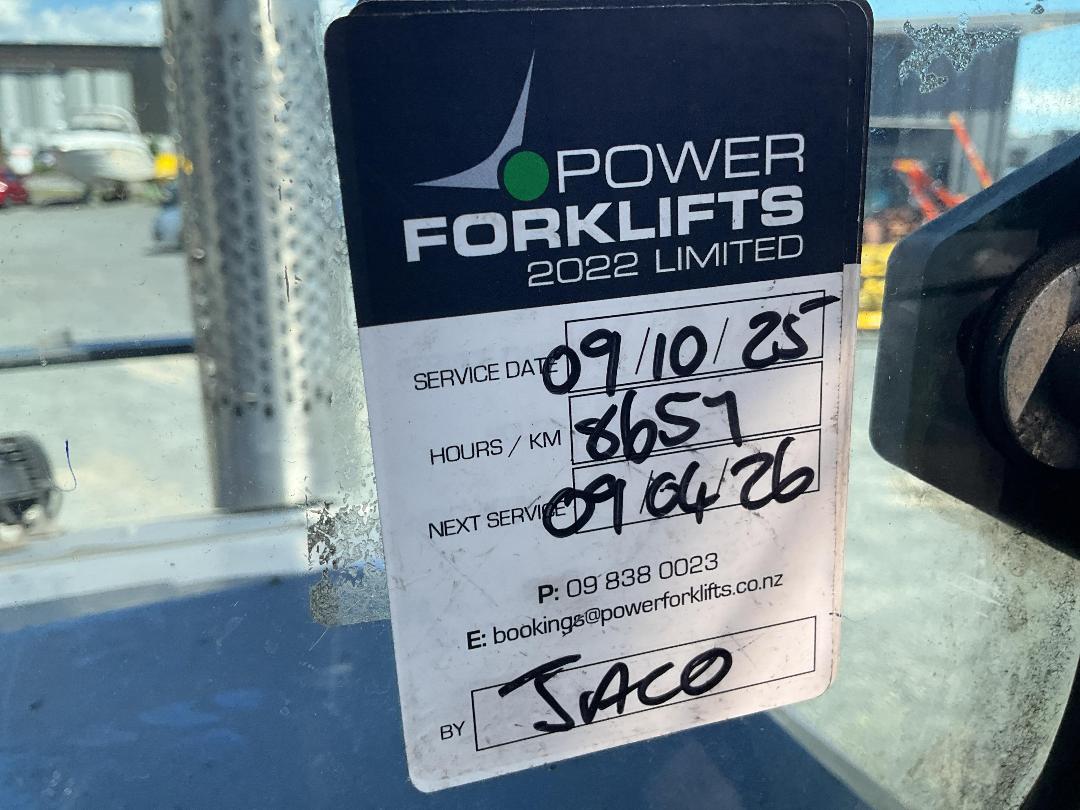 Photo '29' of Combilift C4000 Forklift