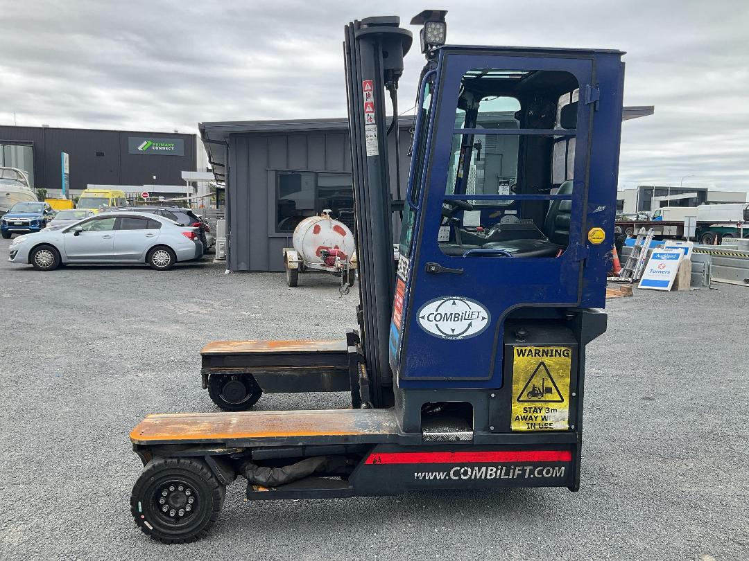 Photo '3' of Combilift C4000 Forklift