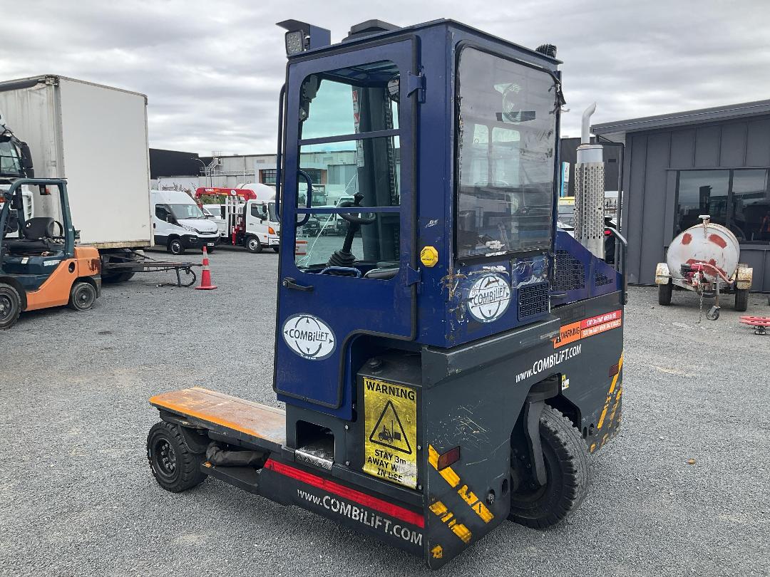 Photo '4' of Combilift C4000 Forklift
