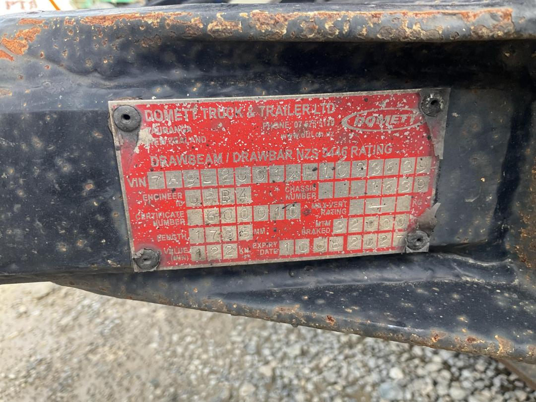 Photo '36' of Domett E2001 PH Curtainsider Full