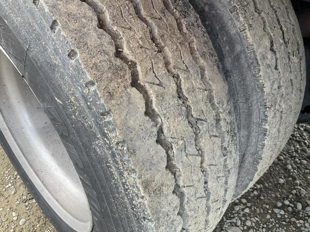 Photo '23' of Domett E2001 PH Curtainsider Full