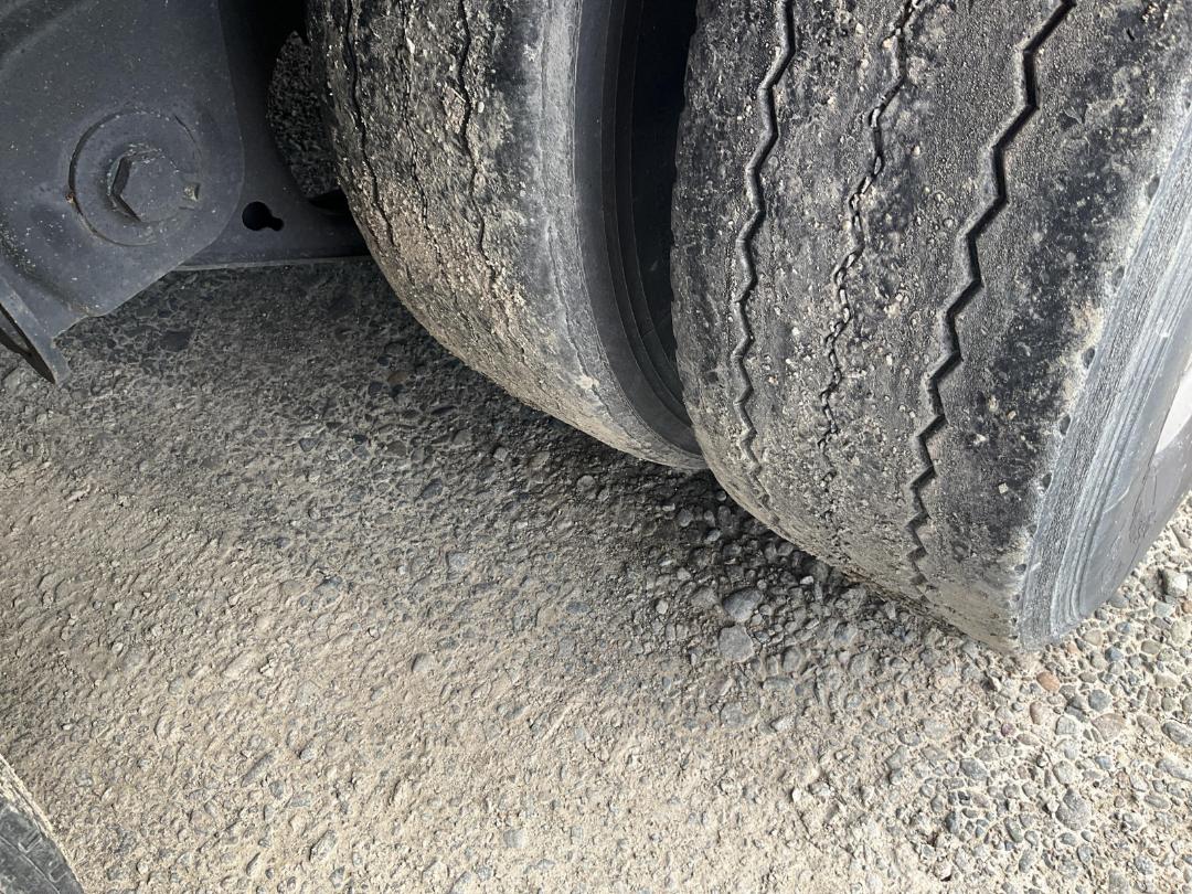 Photo '29' of Domett E2001 PH Curtainsider Full