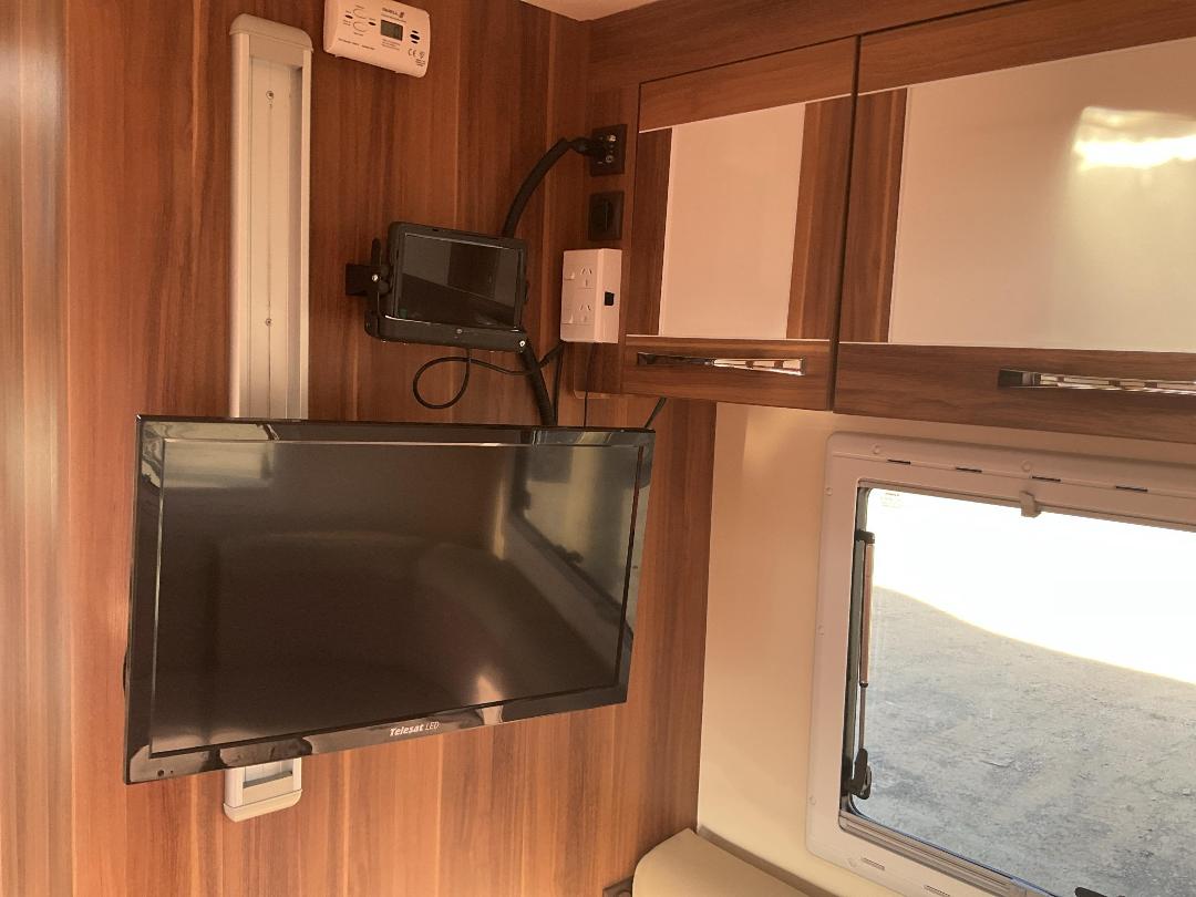 Photo '13' of Fiat Ducato Autoroller 746 Motorhome