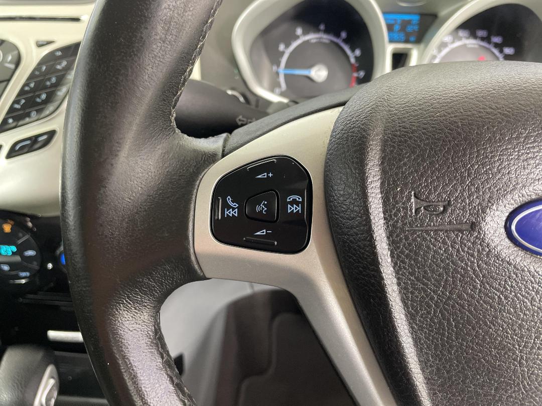 Photo '23' of Ford Ecosport