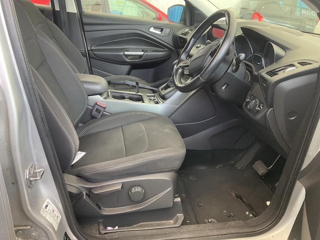 Photo '19' of Ford Escape Ambiente FWD Petrol