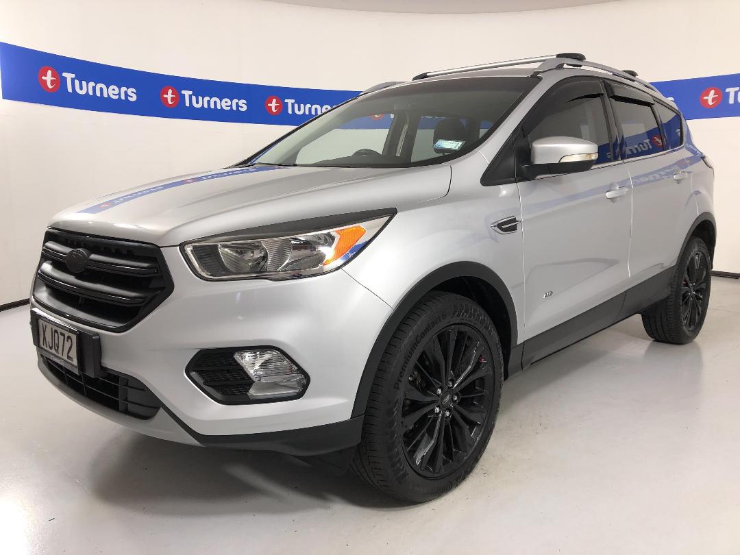 Photo '4' of Ford Escape