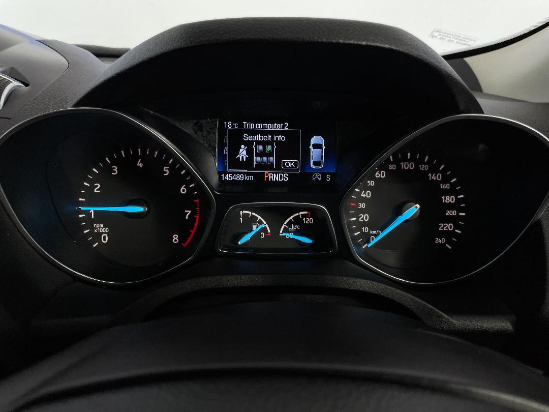 Photo '21' of Ford Escape