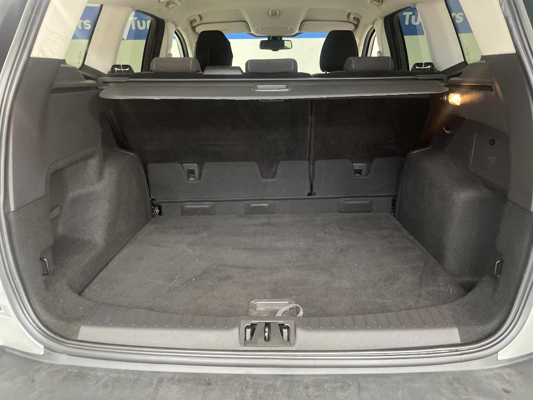 Photo '14' of Ford Escape