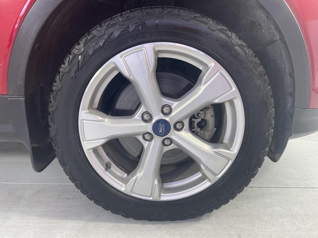 Photo '9' of Ford Escape