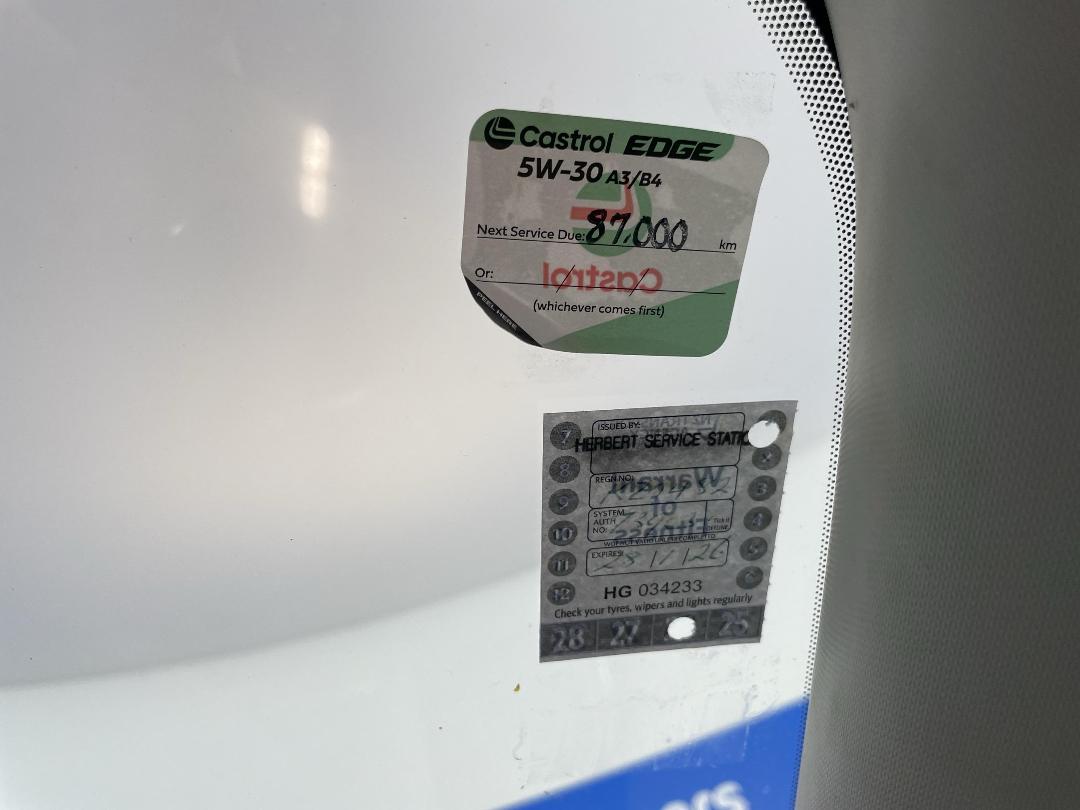 Photo '23' of Ford Escape