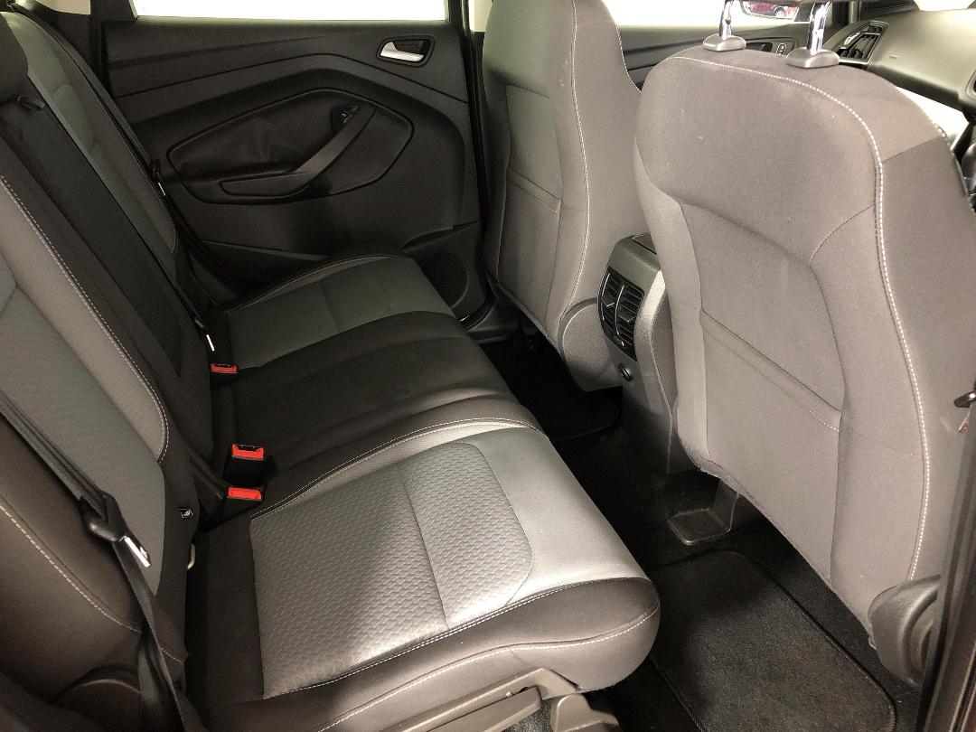 Photo '20' of Ford Escape