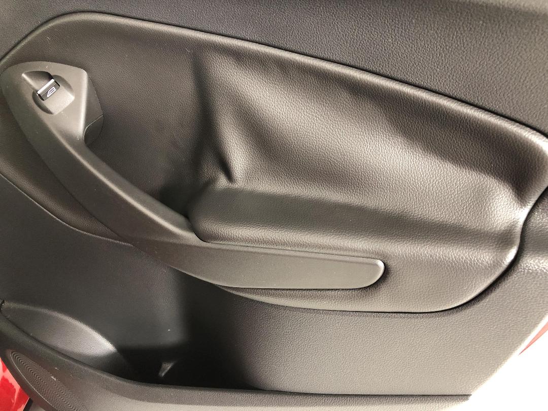 Photo '23' of Ford Escape