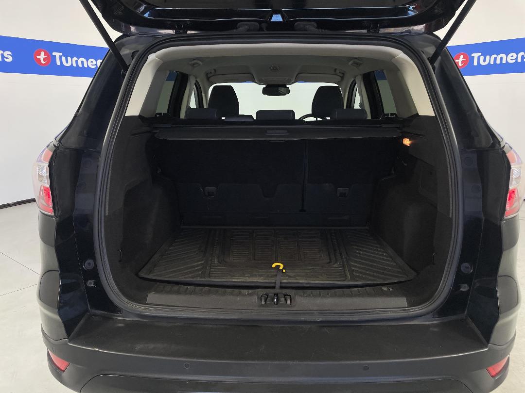 Photo '14' of Ford Escape