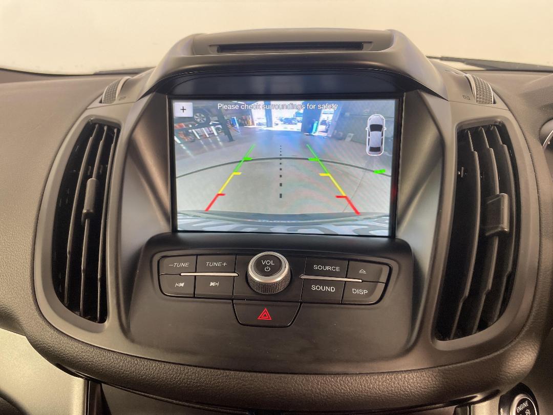 Photo '27' of Ford Escape