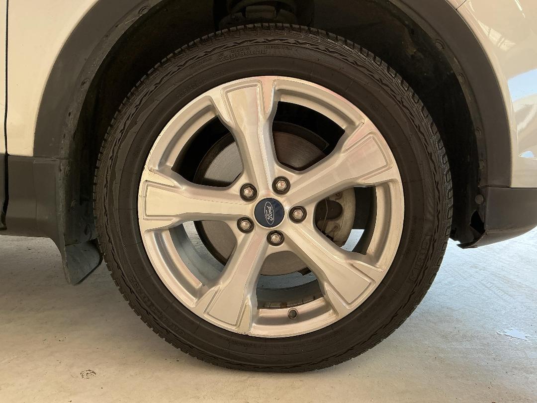 Photo '9' of Ford Escape Photo '9' of Ford Escape