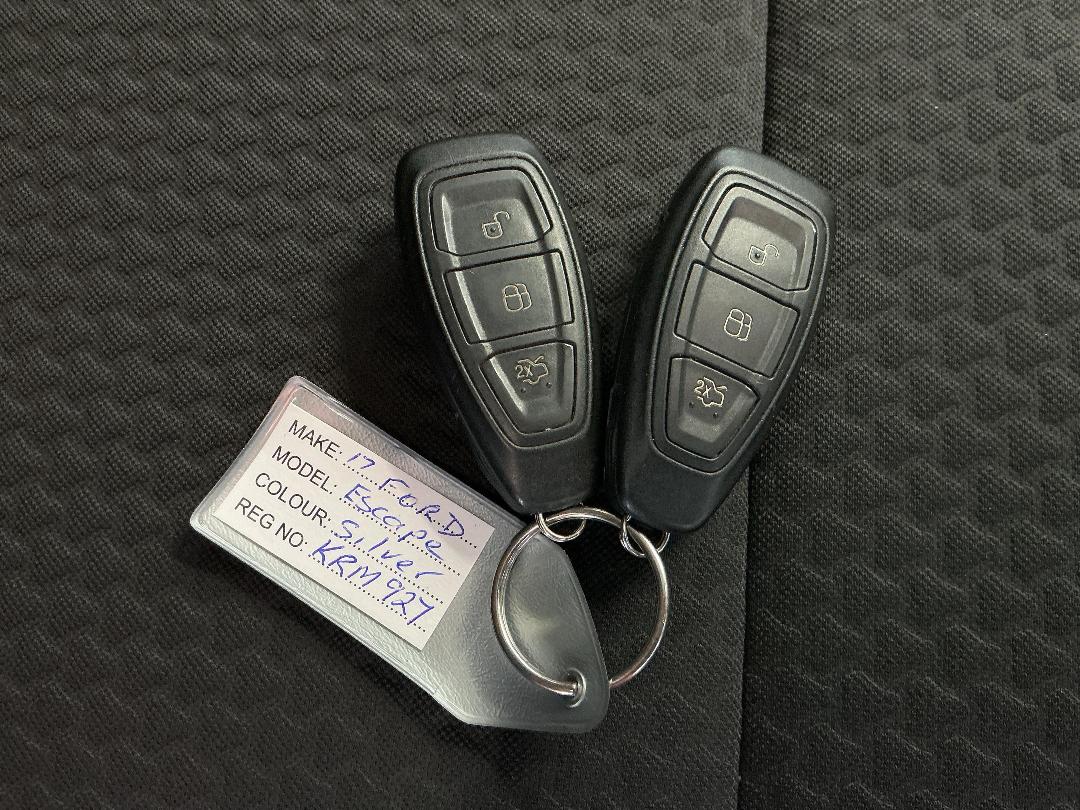 Photo '22' of Ford Escape Photo '22' of Ford Escape