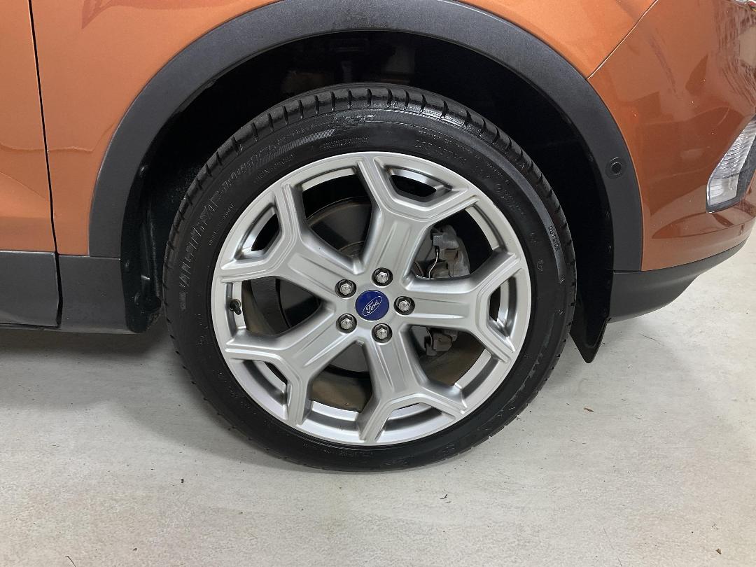 Photo '9' of Ford Escape Photo '9' of Ford Escape