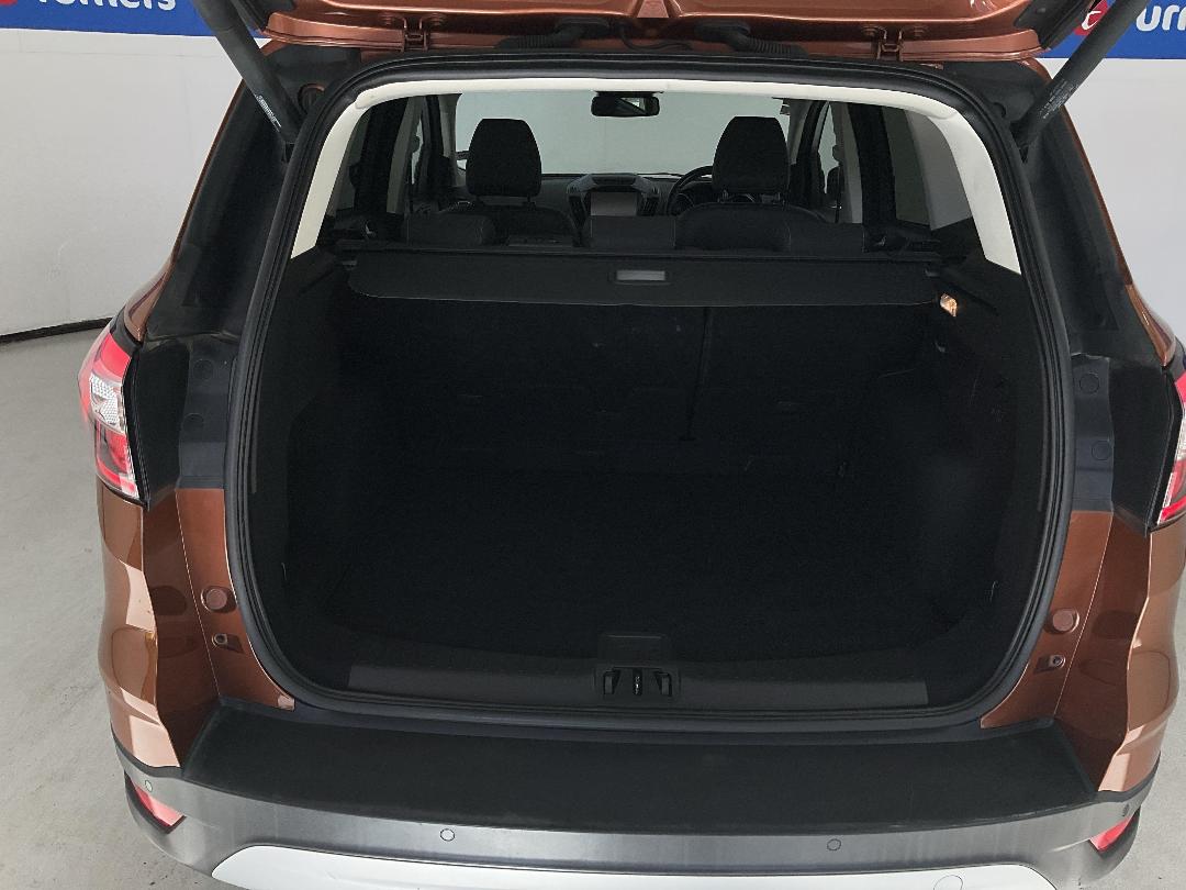 Photo '14' of Ford Escape Photo '14' of Ford Escape