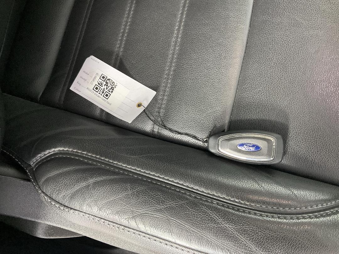 Photo '22' of Ford Escape Photo '22' of Ford Escape