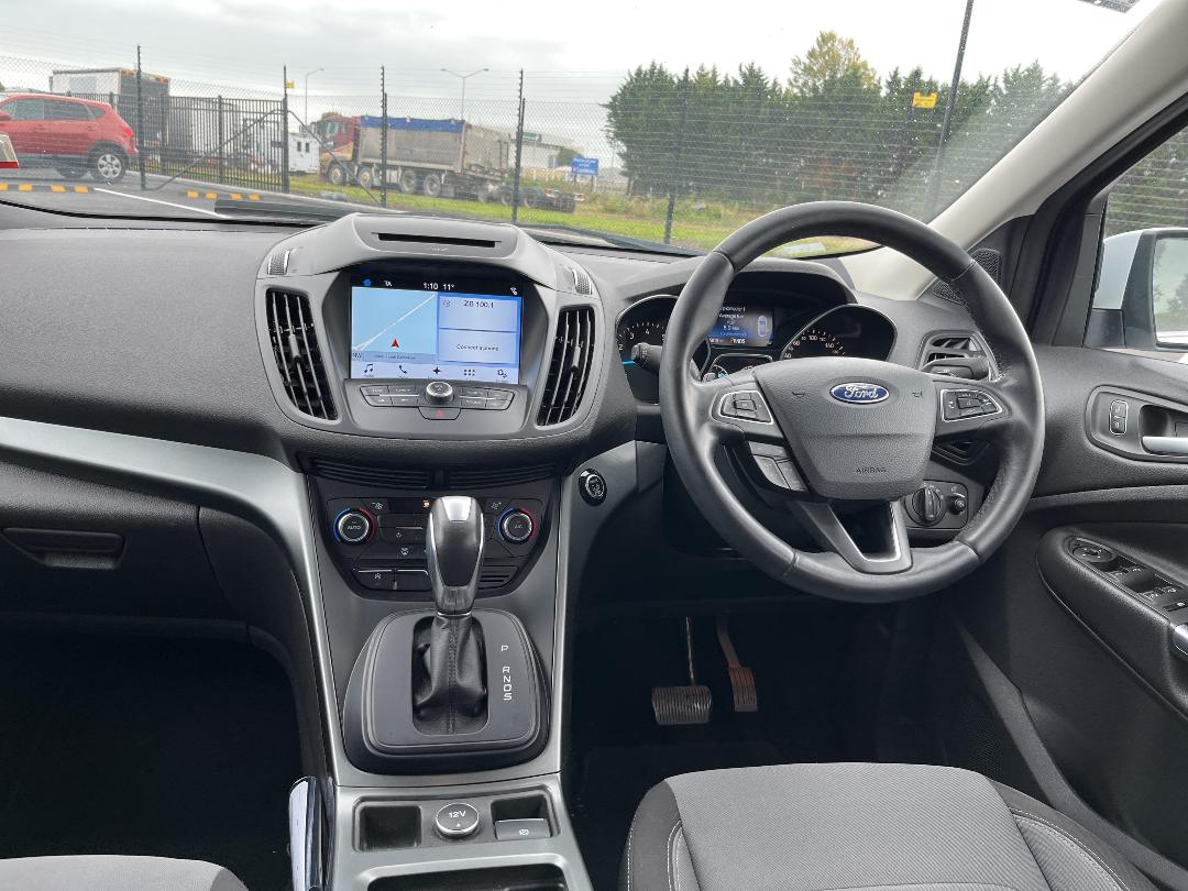 Photo '19' of Ford Escape Trend FWD Petrol