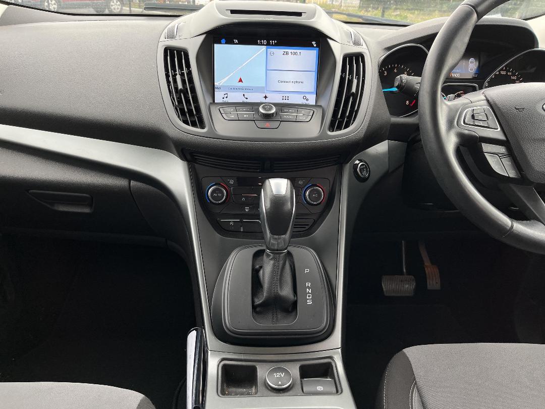 Photo '20' of Ford Escape Trend FWD Petrol