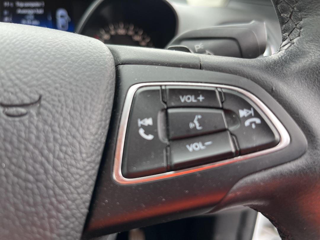 Photo '24' of Ford Escape Trend FWD Petrol