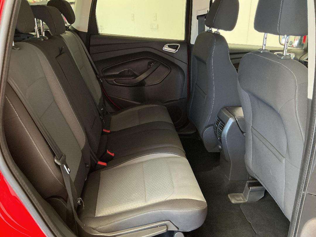 Photo '20' of Ford Escape Photo '20' of Ford Escape