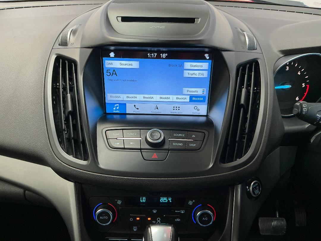 Photo '18' of Ford Escape Photo '18' of Ford Escape