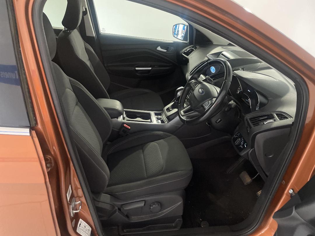 Photo '14' of Ford Escape Trend AWD Petrol