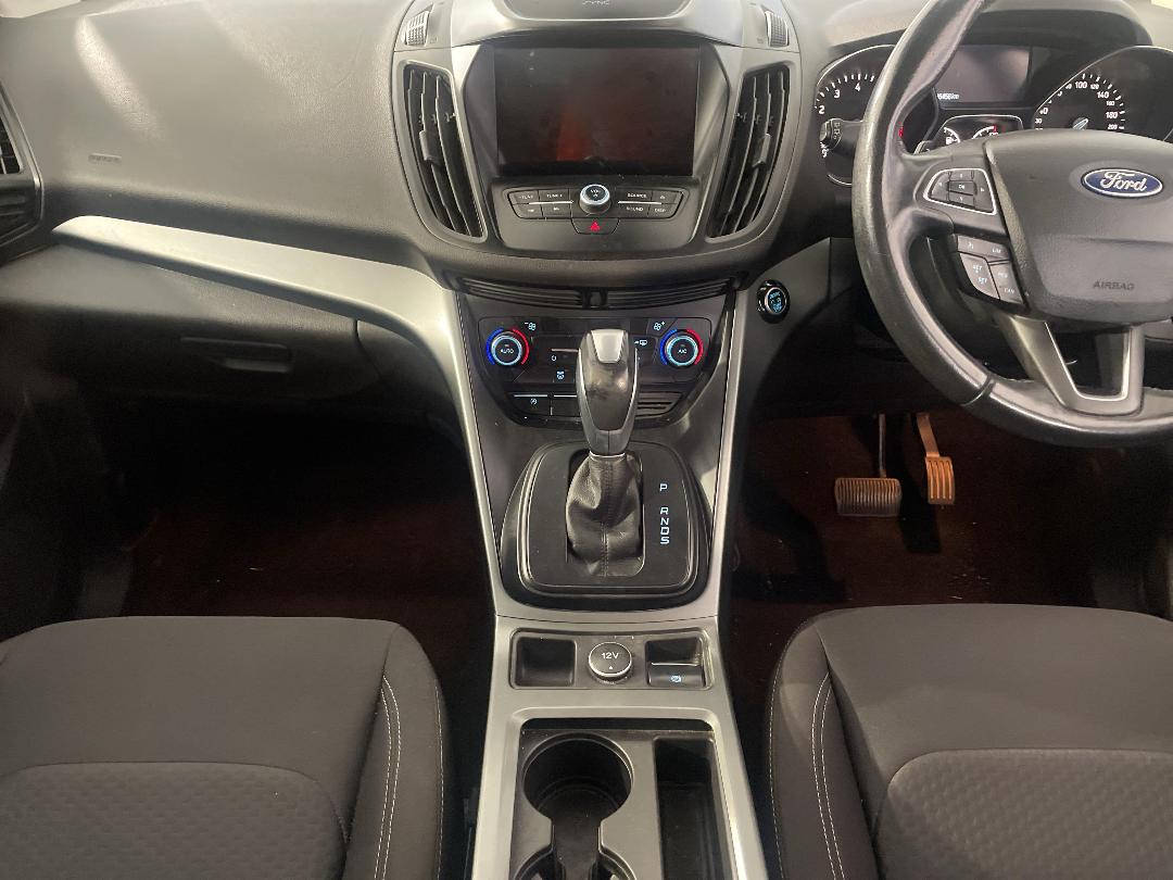 Photo '20' of Ford Escape Trend AWD Petrol