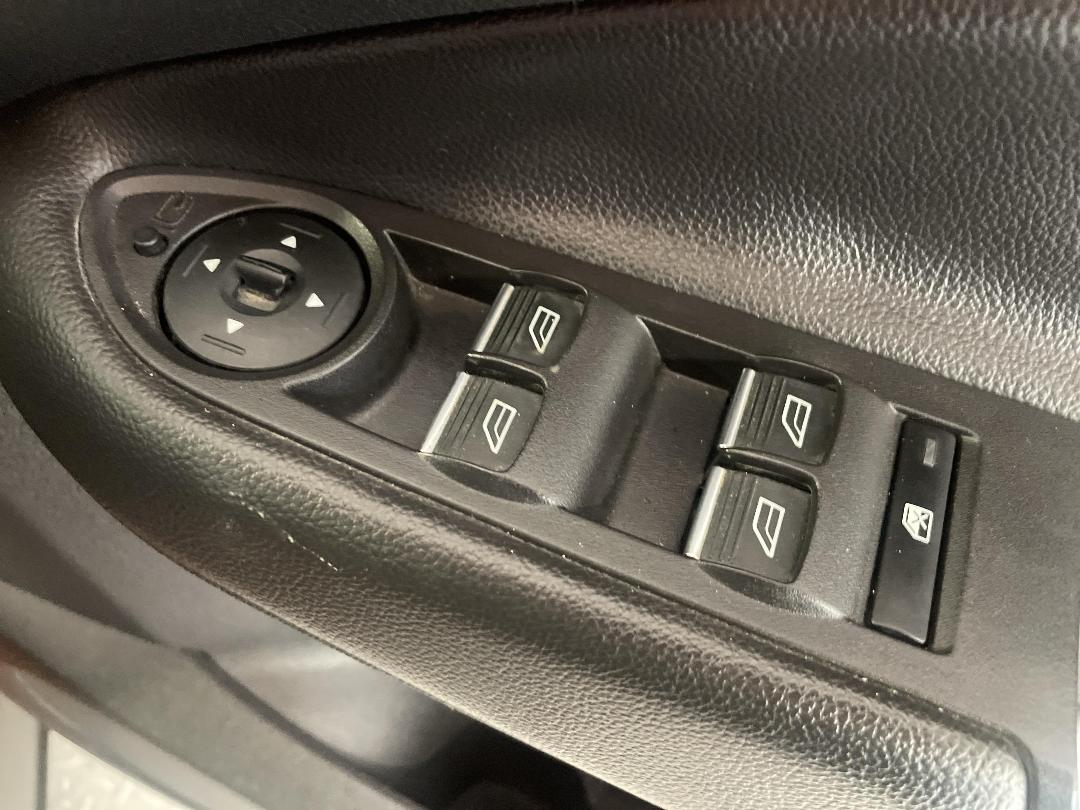 Photo '22' of Ford Escape Trend AWD Petrol