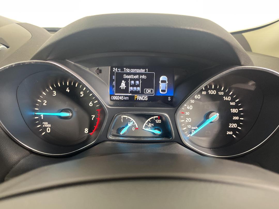 Photo '21' of Ford Escape Photo '21' of Ford Escape