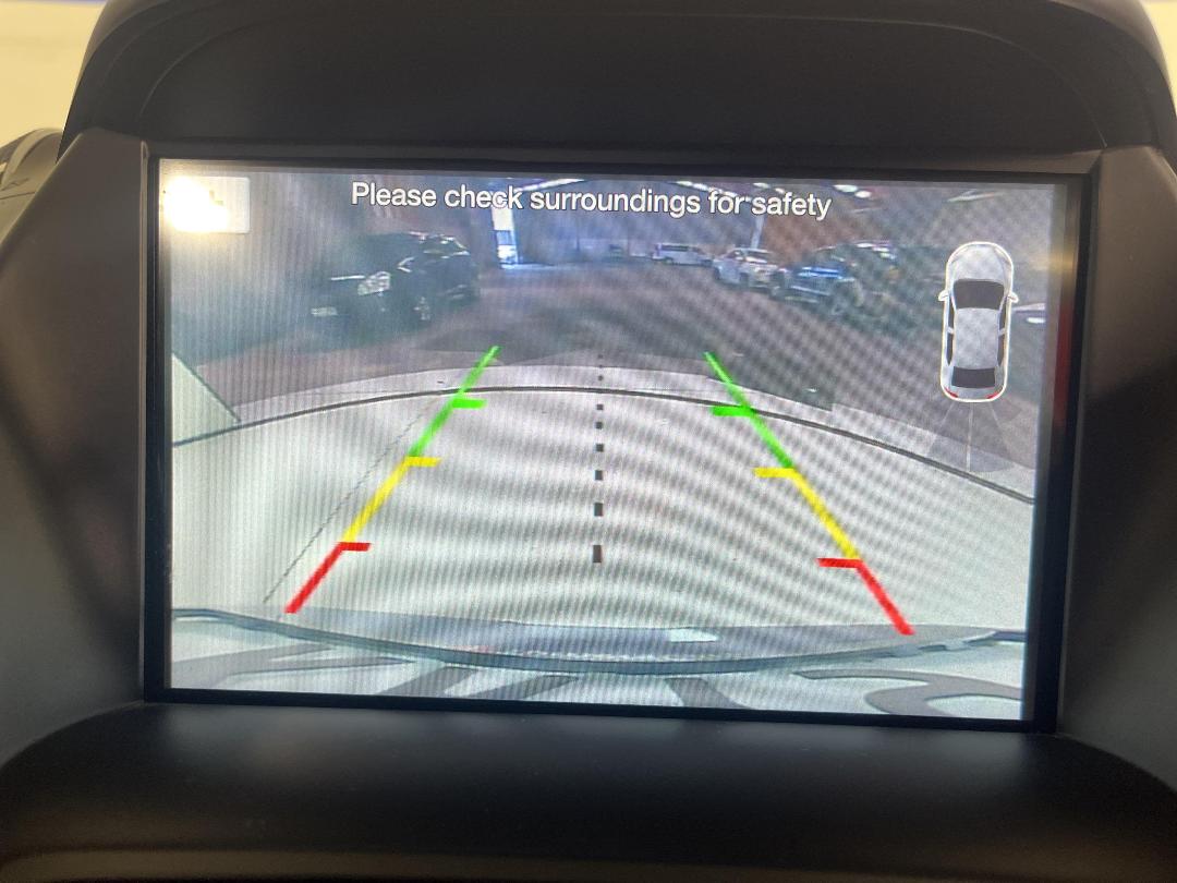 Photo '28' of Ford Escape Photo '28' of Ford Escape