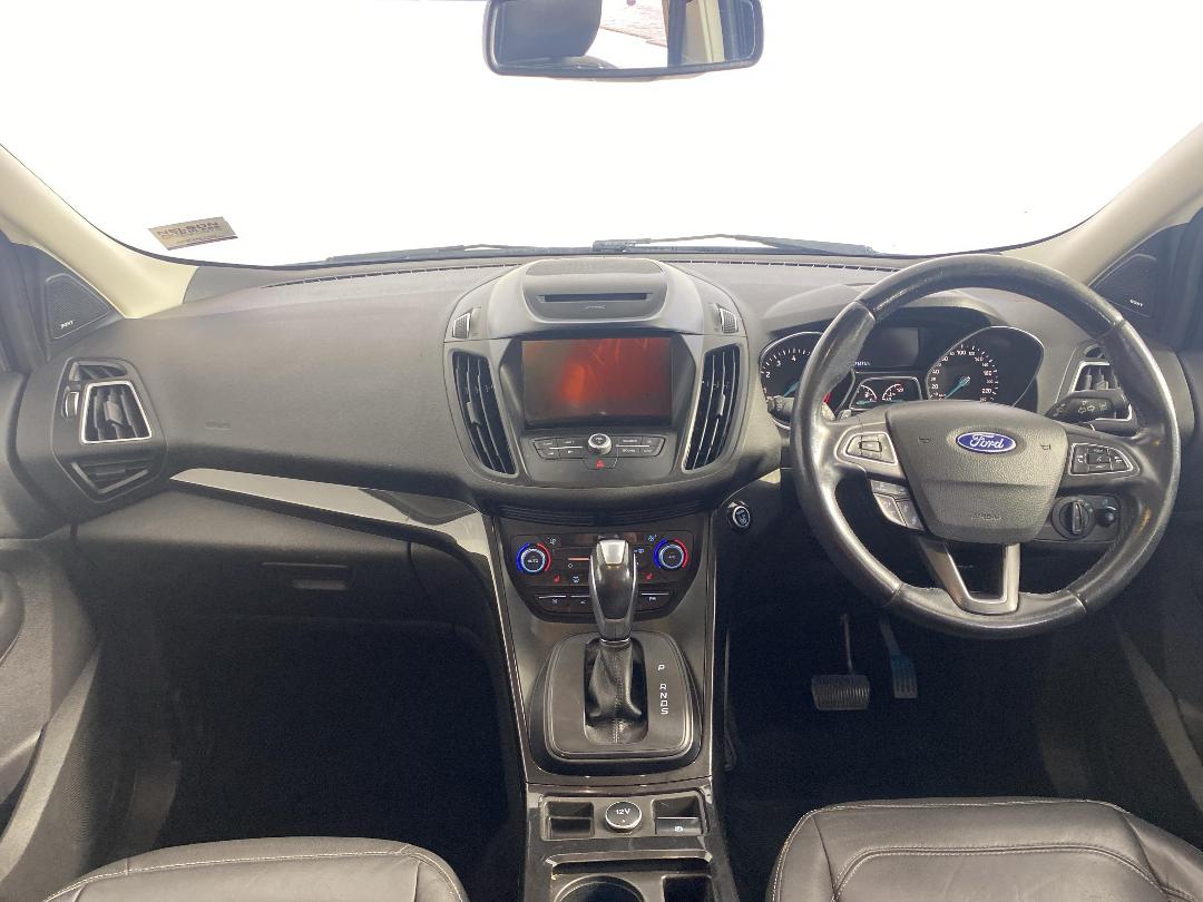 Photo '17' of Ford Escape