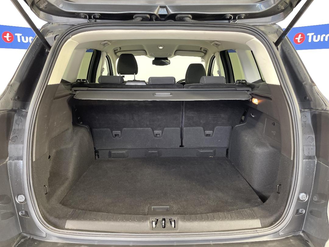 Photo '14' of Ford Escape Photo '14' of Ford Escape