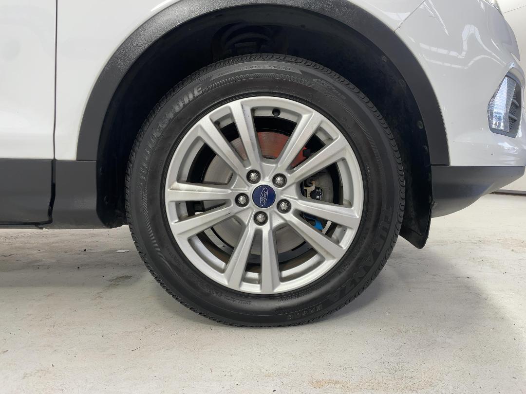 Photo '9' of Ford Escape