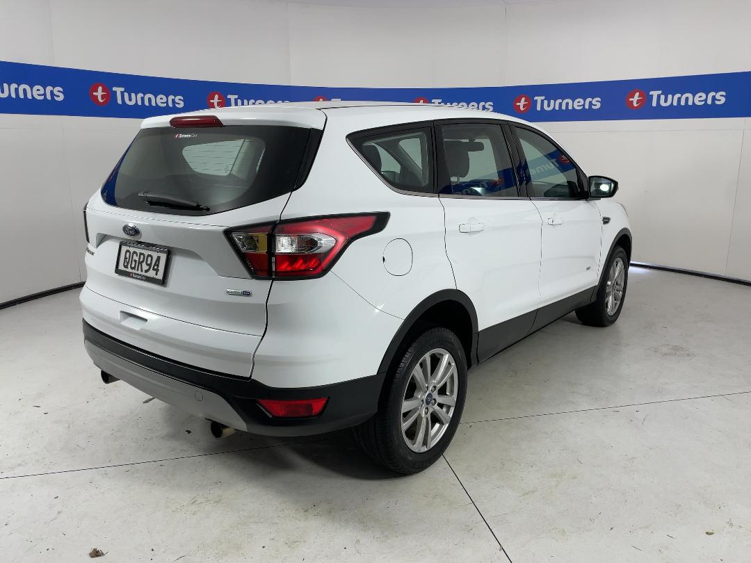 Photo '7' of Ford Escape