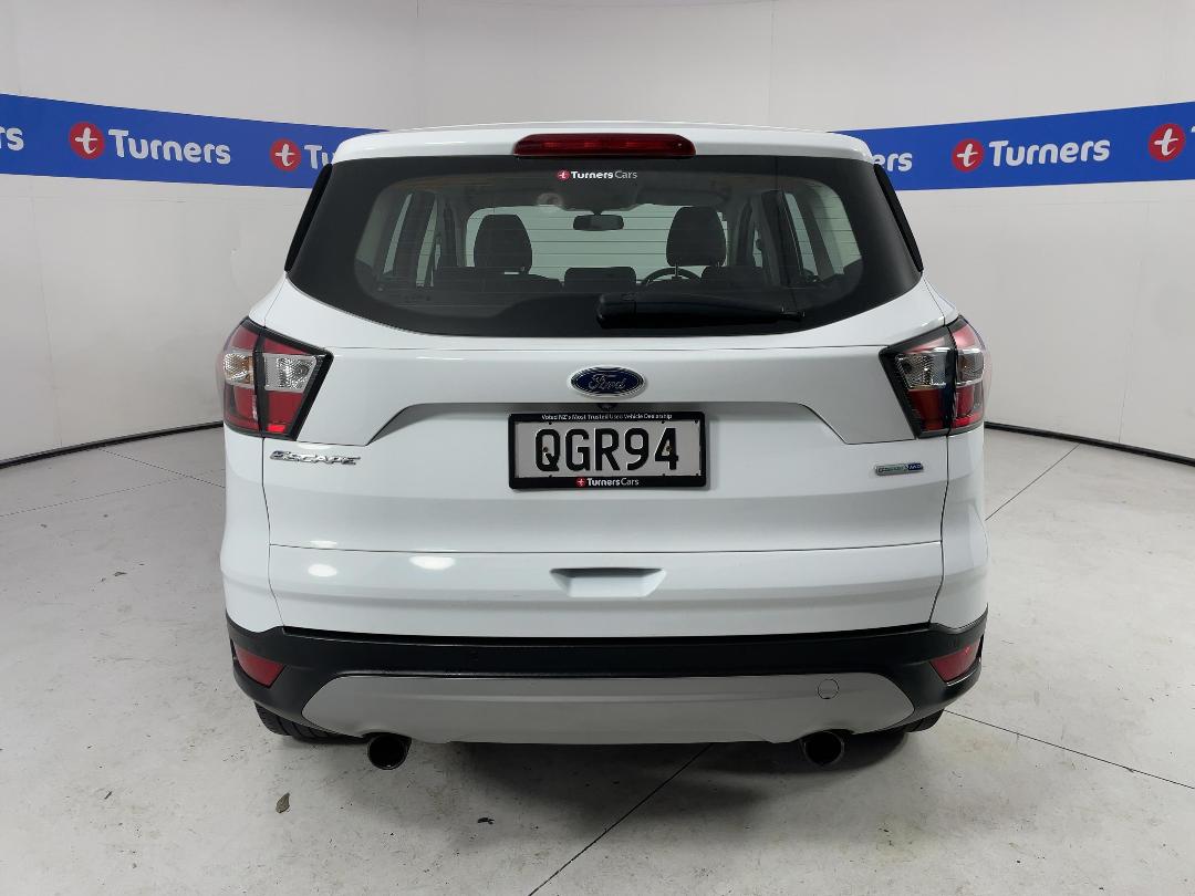 Photo '6' of Ford Escape