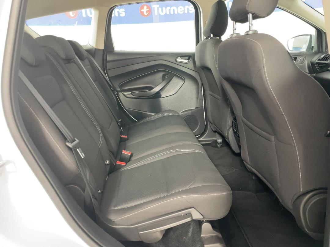 Photo '20' of Ford Escape